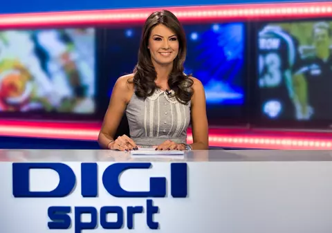 FOTO/ Gigi va LUA FOC. Szukala s-a combinat cu frumoasa Raluca Hogyes