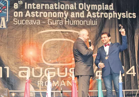 Un băiat «de aur» | Denis Turcu a încheiat Olimpiada Internaţională de Astronomie şi Astrofizică cu punctaj maxim, iar acum pleacă la Harvard