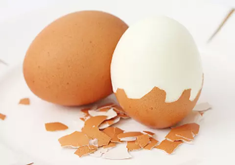 COJILE DE OU, o MINUNE în GOSPODĂRIE! 4 UTILIZĂRI ale lor de care HABAR NU AVEAI