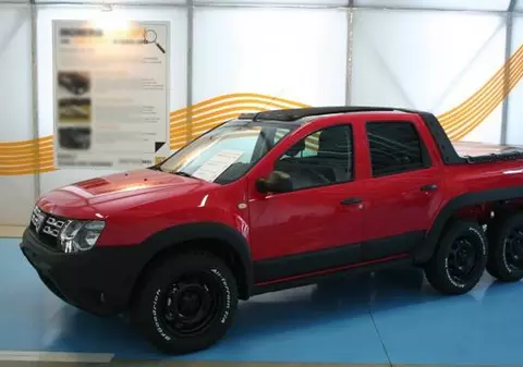 ESTE OFICIAL: PRIMARII au LIBER la TRASEISM. Un EDIL din Arşeş a PROMIS câte un DUSTER celor care vor trece la PSD, apoi s-a răzgândit