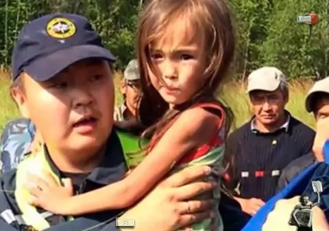 MOWGLI EXISTĂ! Fetiţă de 3 ani, SALVATĂ, după 11 zile PETRECUTE ÎN SĂLBĂTICIE | VIDEO