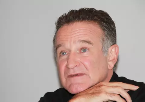 SINUCIDEREA, prima ipoteză a MORŢII lui Robin Williams