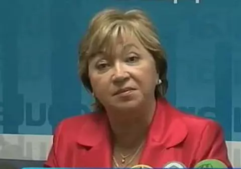 HALUCINANT! HOMOSEXUALII sunt DE VINĂ pentru CRIZA ECONOMICĂ din Spania! Cel puţin AŞA CREDE o senatoare 