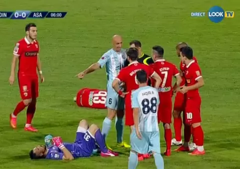 Portarul de la ASA, Eduard Stăncioiu, se războiește cu Helmuth Duckadam!