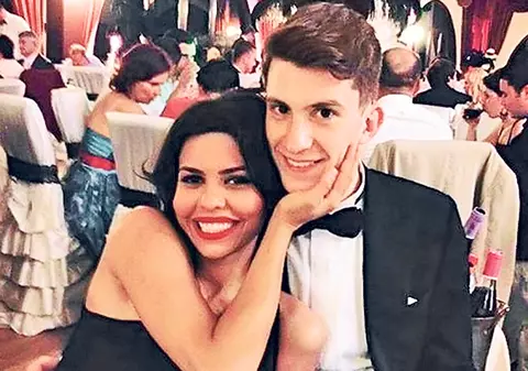 Dansatoarea Andreea Popescu a pus mâna pe Dl. Perfect
