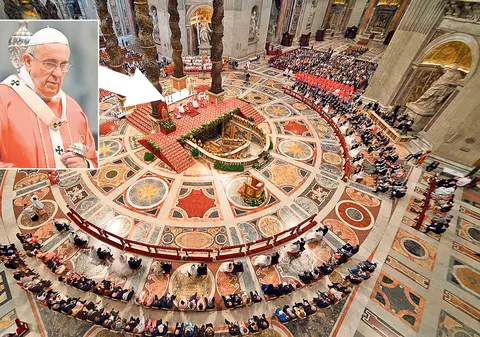 20 de cupluri păcătoase, cununate la Vatican