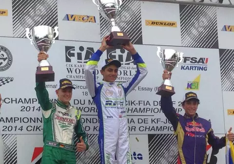 Fiul lui Michael Schumacher îi calcă pe urme tatălui său | VIDEO