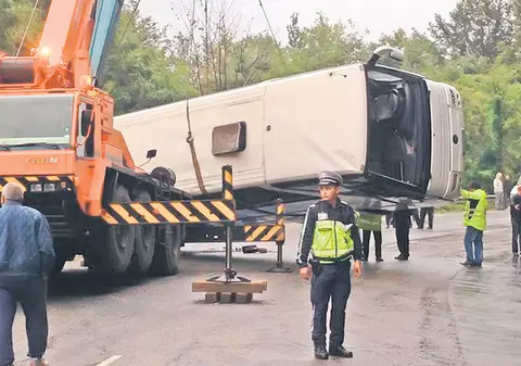 Autocarele groazei | În ultimele 15 luni, peste 100 de călători români au fost victimele unor accidente rutiere în afara graniţelor ţării