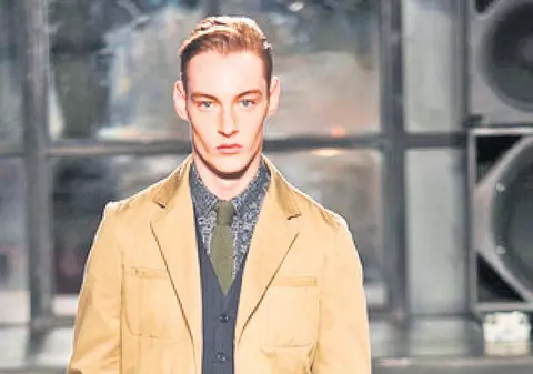 Un clujean de 19 ani, cel mai în vogă model al lumii