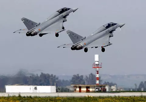 Moscova a trimis avioane de vânătoare pentru a intercepta mai multe aeronave de recunoaștere americane, deasupra Mării Negre