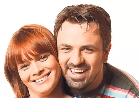 IMAGINE de SENZAŢIE! Ce ROCHIE de MIREASĂ a avut soţia lui Horia Brenciu | FOTO