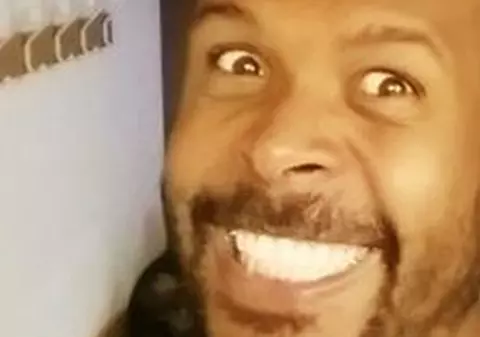 NEBUNIE CURATĂ! Cum şi-a SCHIMBAT LOOK-ul CABRAL pentru a-şi SCOATE din MINŢI NEVASTA | Foto în articol