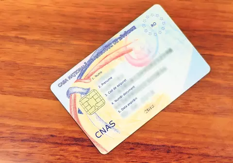 Poşta Română va distribui cardul naţional de sănătate, începând din 18 septembrie