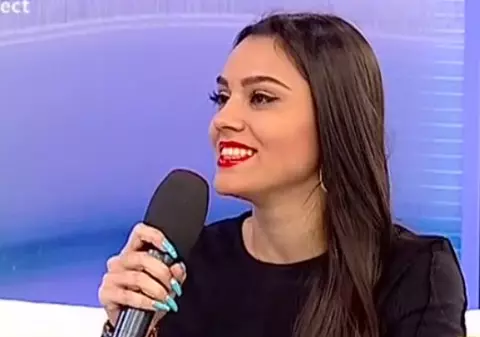 "MINUNE DUMNEZEAISCĂ." Cum s-a SCHIMBAT VIAŢA fiicei lui ADRIAN MINUNE, după ce mama ei a fost mormântul părintelui ARSENIE BOCA