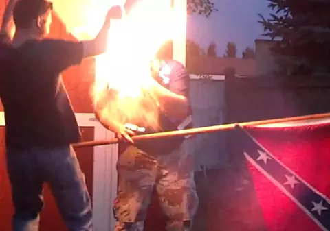 Culmea provocării! Şi-a dat foc din cauza "Ice Bucket Challenge" | VIDEO 