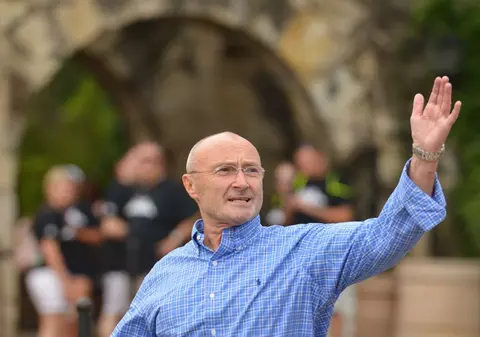 PHIL COLLINS şi DRAMA VIEŢII sale: "APROAPE AM MURIT!"