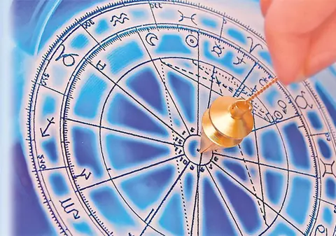 HOROSCOP | Scorpionii iau decizii esenţiale azi