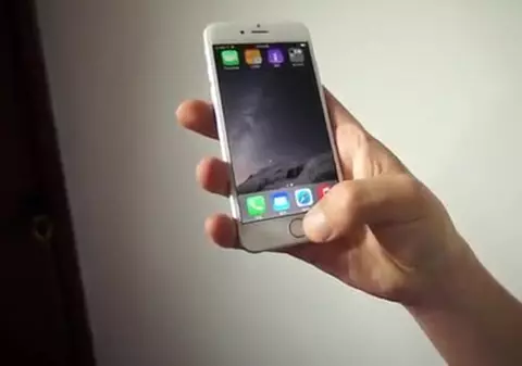 Acesta este noul iPhone 6? Primele imagini cu un prototip funcţional! VIDEO 