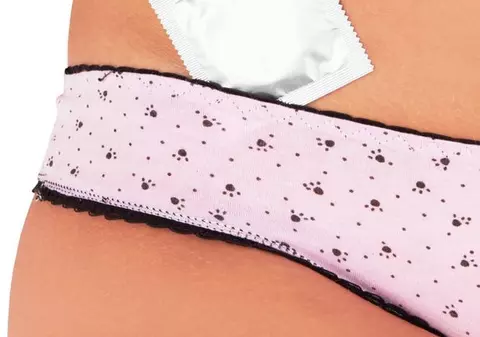 INVENŢIE ULUITOARE! Cu ce ar putea fi înlocuit PREZERVATIVUL