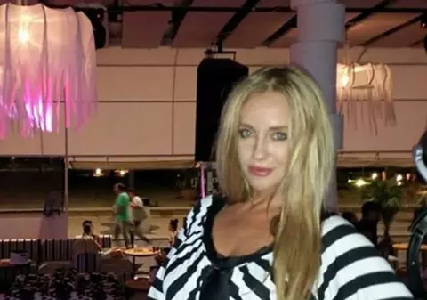 Are o SILUETĂ fără REPROŞ, dar MUNCEŞTE pentru ASTA! Ce face TANIA BUDI ca să se MENŢINĂ ÎN FORMĂ!