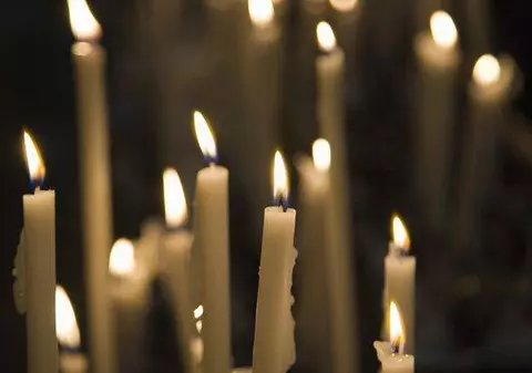 PREOŢII ZGUDUIE BISERICA DIN TEMELII. "DUMNEZEU este doar o..."