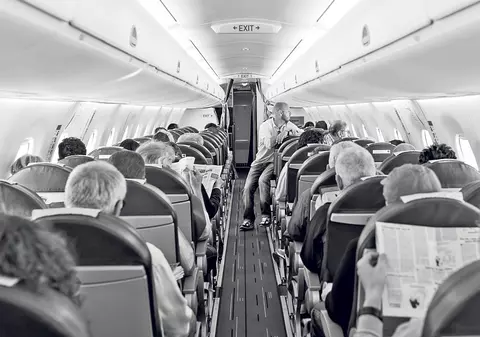 EXCLUSIV LIBERTATEA | Agenţii acoperiţi vs. piraţii aerului