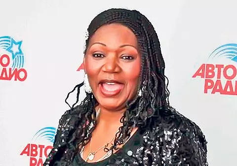 EXCLUSIV | Şarlatania loveşte România