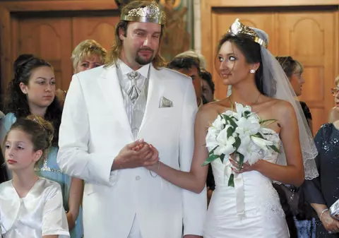 PRIMA DECLARAŢIE a FIICEI lui ION DICHISEANU despre DIVORŢUL de GREC!