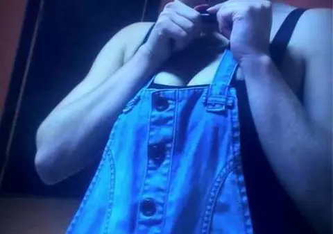 FABULOS ÎN CONSTANŢA. Tânăra asta s-a distrat pe plajă cu un bărbat, a plecat acasă doar în lenjerie intimă şi CE A URMAT DEPĂŞEŞTE ORICE IMAGINAŢIE