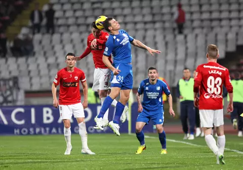 Flavius Stoican începe armata la alb-roșii: "O să fiu mai al dracului"