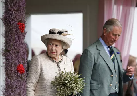 VEȘTI DRAMATICE DESPRE REGINA ANGLIEI! Medicii sunt în alertă!