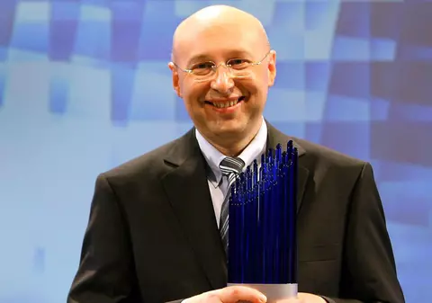 Ştefan Hell, laureat al Premiului Nobel, cetățean de onoare la Sântana