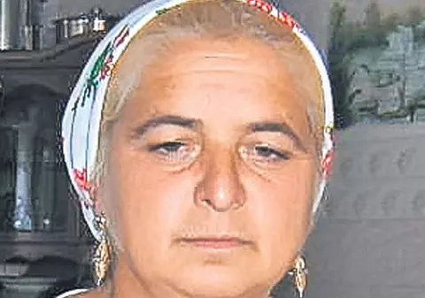 Mătușa lui Leo de la Strehaia, «călcată» iar de mascați!