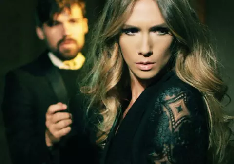 PREMIERĂ LIBERTATEA.RO | DJ PROJECT feat. ADELA lansează un nou single şi videoclip: "SUFLET VÂNDUT"