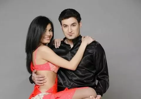 Vă mai AMINTIȚI de Adriela? Uite cum ARATĂ și cu ce SE OCUPĂ acum fosta PARTENERĂ a lui SMILEY | FOTO