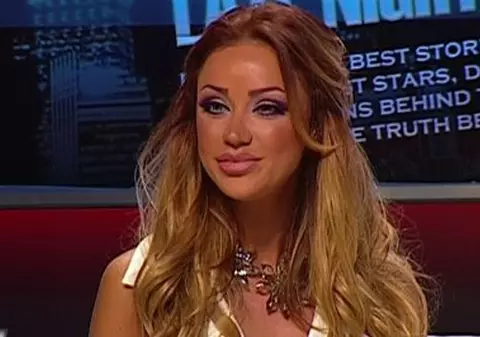 MIŞTO pe FAŢĂ! GESTUL cu care DRĂGUŞANCA a LUAT-O PESTE PICIOR pe IULIA ALBU!