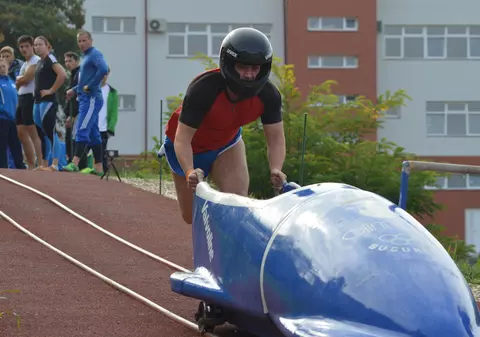 Boberii români s-au mutat pe șine