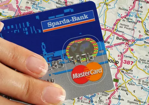 S-a lansat cardul bancar cu amprentă