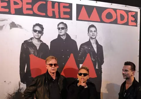 DEPECHE MODE, un nou album live, cu ÎNREGISTRĂRI făcute într-un BORDEL!