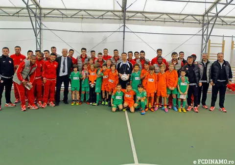 GALERIE FOTO&VIDEO / "Câinii", în lacrimi după ce au văzut mesajul unor elevi despre Hâldan