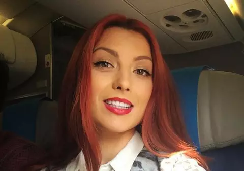 ELENA GHEORGHE are cu ce se LĂUDA! E PERFECTĂ şi NEFARDATĂ!