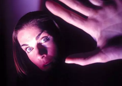 Top 10: Cele mai bizare fobii ale oamenilor!