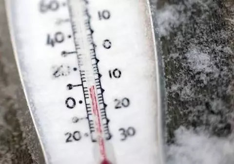 BRRR! A venit IARNA! TEMPERATURI sub limita ÎNGHEŢULUI, în WEEKEND