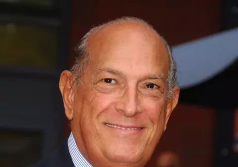 DOLIU ÎN LUMEA MODEI! Designerul Oscar de la Renta A MURIT! CE BOALA CRUNTĂ L-A DOBORÂT