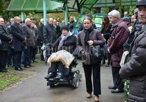 DOLIU. Neşu senior a fost înmormântat: "A avut un moment de cădere"