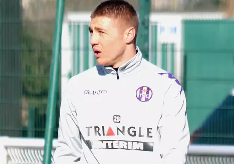 Un român a fost nominalizat la ”Balonul de ghips”