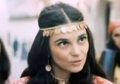 FOCOASA OACHEŞĂ din filmul "ŞATRA" a ajuns la 67 de ANI! CÂT de BINE se ţine RADA! | FOTO/VIDEO