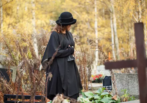 SCRISOAREA CARE ÎȚI VA RĂVĂȘI SUFLETUL. Un soldat îi spunea iubitei acum 98 de ani DE CE NU A PUTUT S-O CEARĂ ÎN CĂSĂTORIE. Ea a aflat motivul DOAR DUPĂ CE EL A MURIT