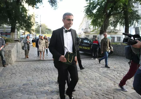 TURCESCU s-a ÎNSURAT! CE MIREASĂ FRUMOASĂ a fost SOŢIA LUI! | FOTO