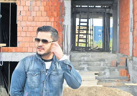 Liviu Vârciu și-a ridicat vila pe un buncăr! Secretele casei care i-a golit buzunarele | FOTO&VIDEO